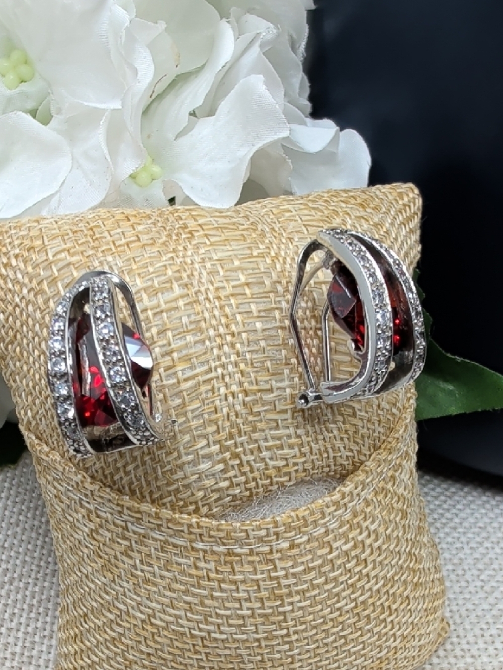Vintage 925 Sterling Silver Garnet Half Hoop Lever Back Earrings - Picture 10 of 17